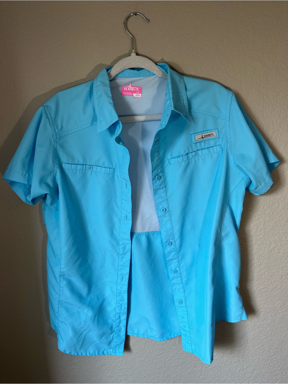 Habit Women's UPF 40+ Fishing Shirt L Blue Short Sleeve Performance Button